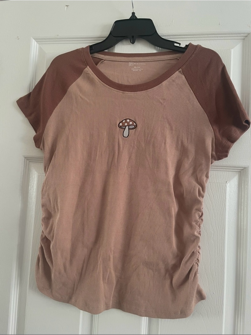 🍄 NO BOUNDARIES- Mushroom Ruched Ribbed Top – XXL (19)